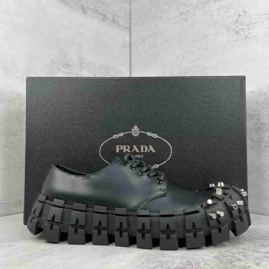 PRADA PL0070