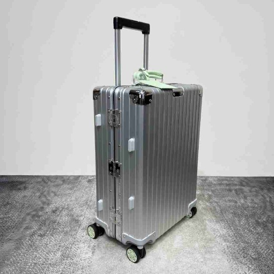 Rimowa Suitcase LXX0050 Rimowa Suitcase LXX0050