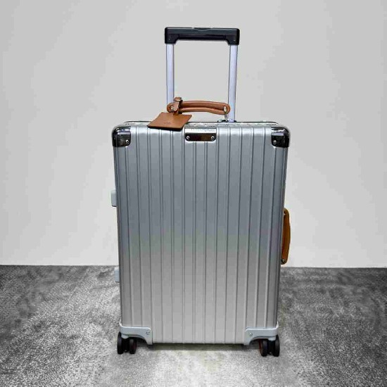 Rimowa Suitcase LXX0051 Rimowa Suitcase LXX0051