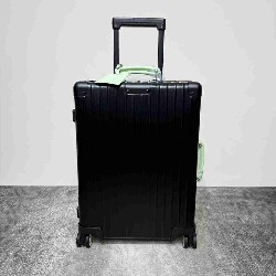 Rimowa      Suitcase LXX0052