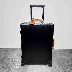 Rimowa      Suitcase LXX0053