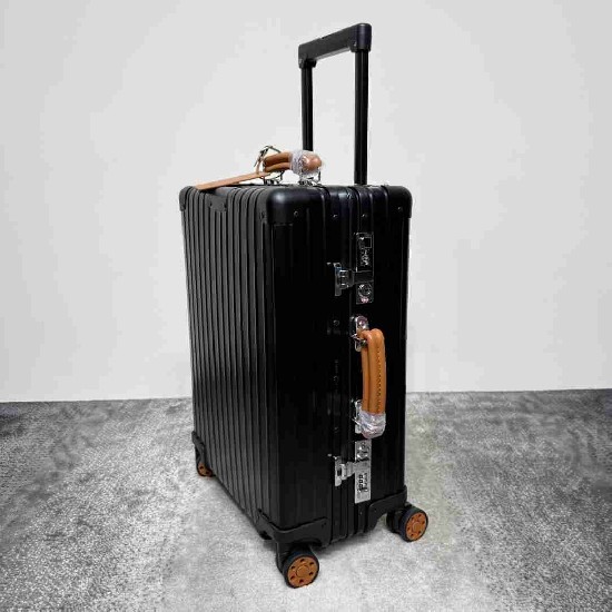 Rimowa Suitcase LXX0053 Rimowa Suitcase LXX0053