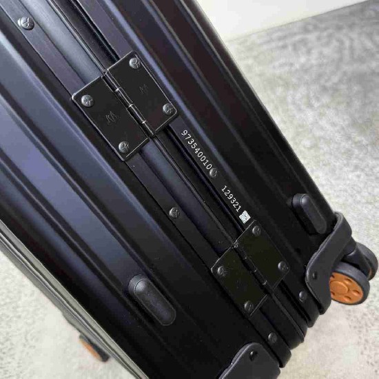 Rimowa Suitcase LXX0053 Rimowa Suitcase LXX0053