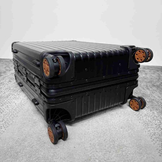 Rimowa Suitcase LXX0053 Rimowa Suitcase LXX0053