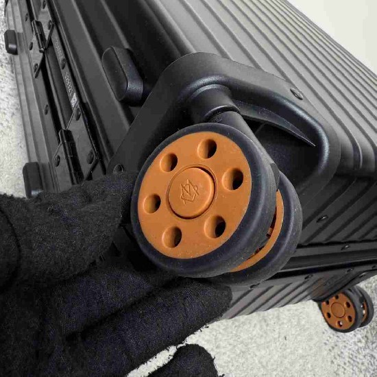 Rimowa Suitcase LXX0053 Rimowa Suitcase LXX0053