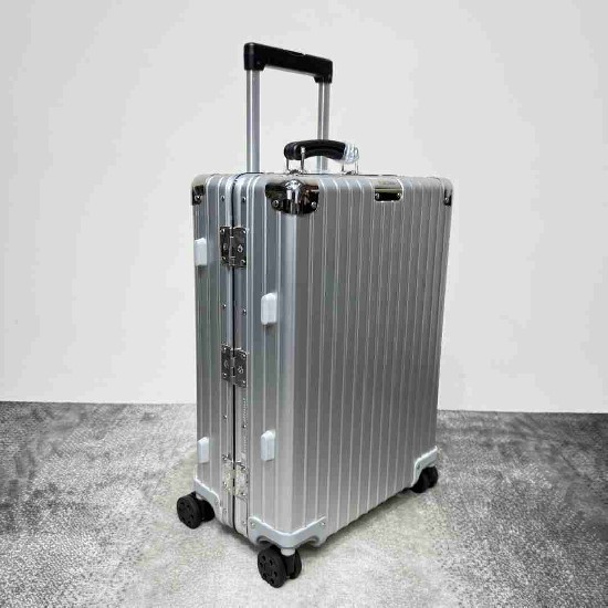 Rimowa Suitcase LXX0054 Rimowa Suitcase LXX0054