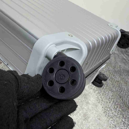 Rimowa Suitcase LXX0054 Rimowa Suitcase LXX0054