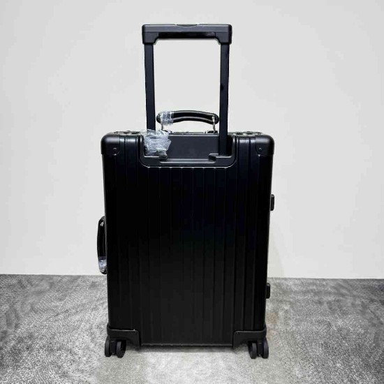 Rimowa Suitcase LXX0055 Rimowa Suitcase LXX0055