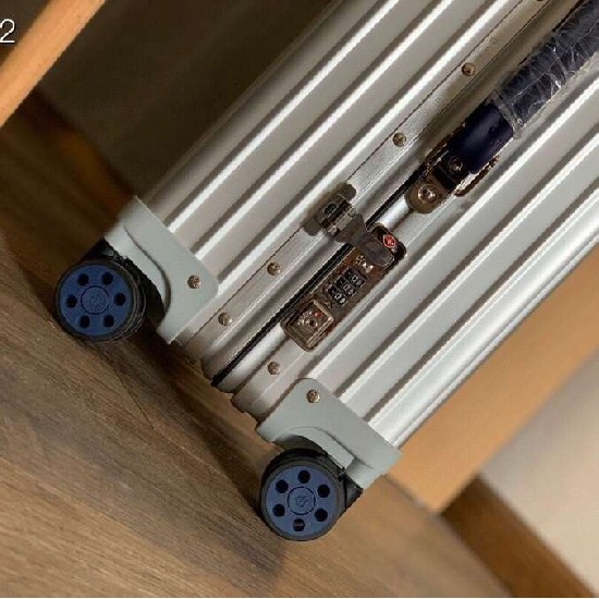 Rimowa Suitcase LXX0058 Rimowa Suitcase LXX0058
