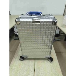 Rimowa   RMW0001