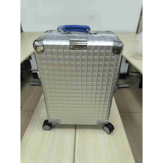 Rimowa   RMW0001