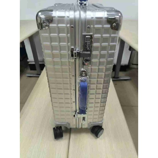 Rimowa   RMW0001
