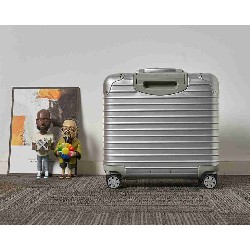 Rimowa   RMW0004