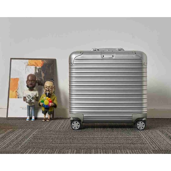 Rimowa   RMW0004