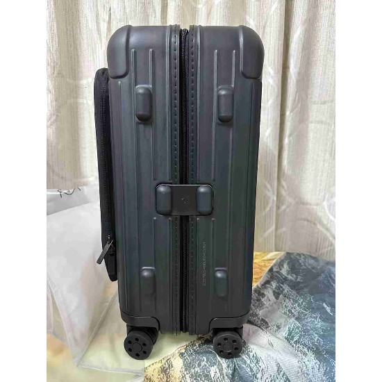 Rimowa   RMW0005