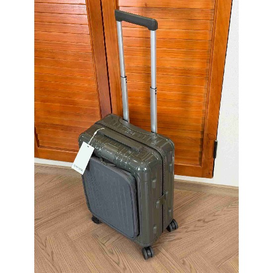 Rimowa   RMW0008