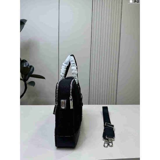 Rimowa   RMW0019