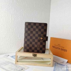 Louis Vuitton SLG