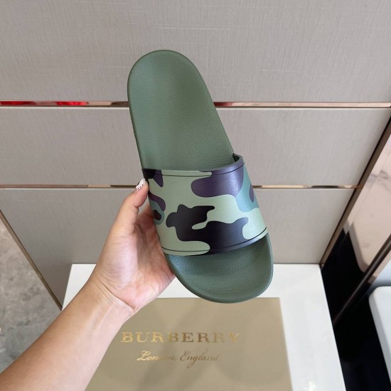 BURBERRY Slipper