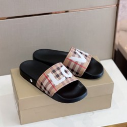 BURBERRY Slipper