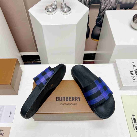 BURBERRY Slipper