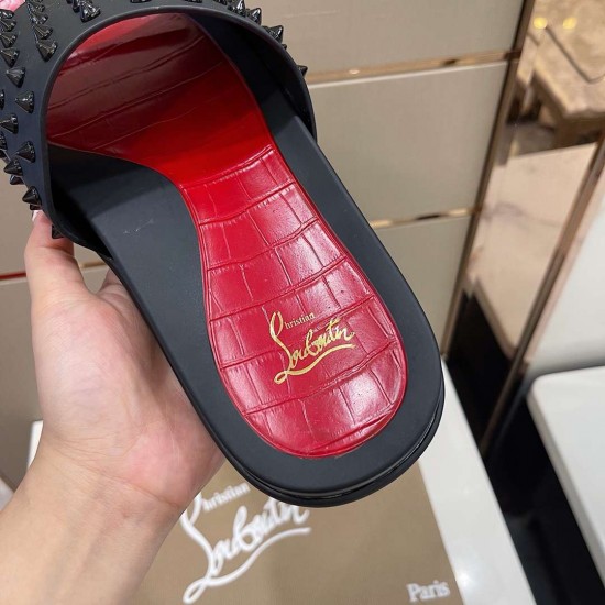 Christian Louboutin Slipper