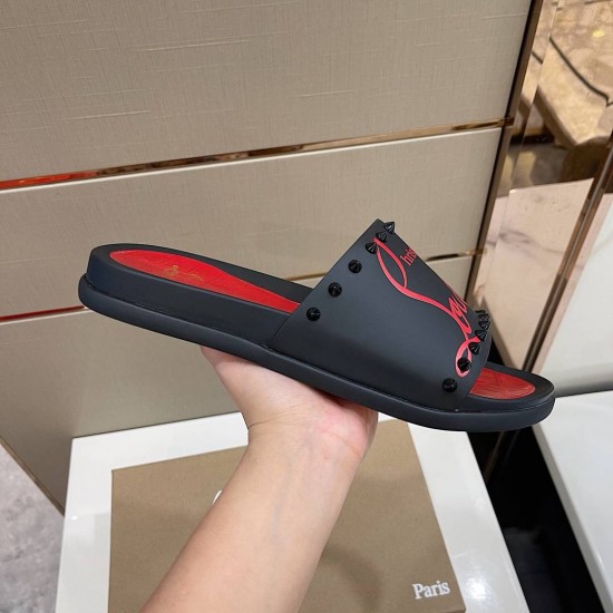 Christian Louboutin Slipper