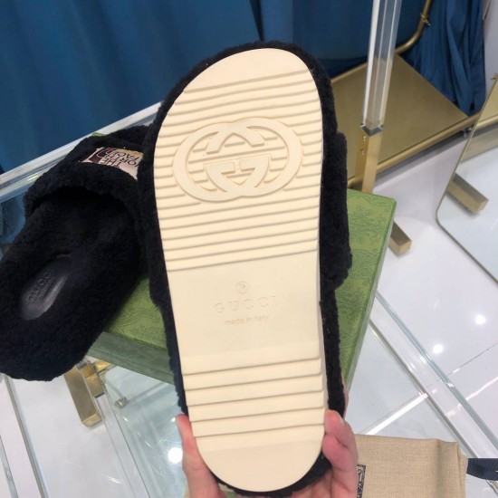 Gucci Slipper