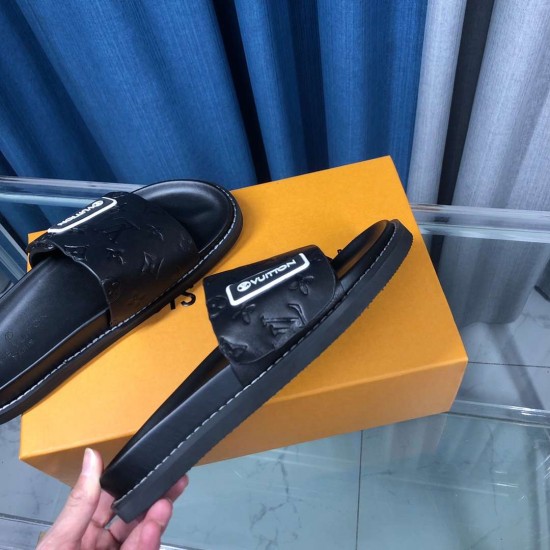 Louis Vuitton Slipper