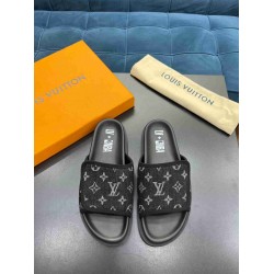 Louis Vuitton Slipper