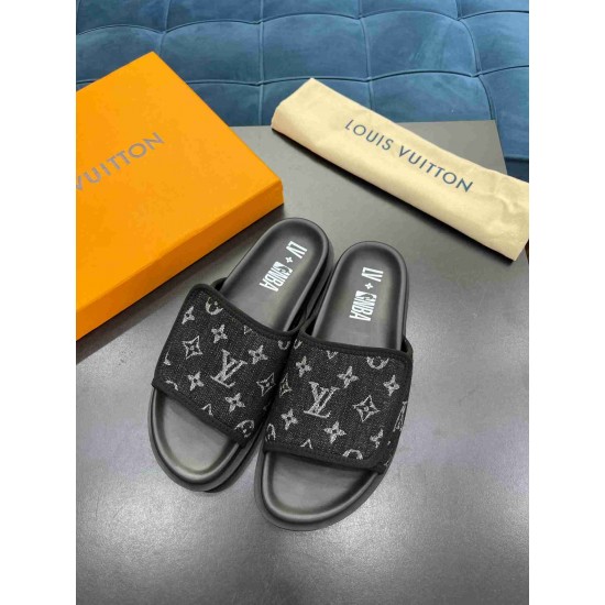 Louis Vuitton Slipper