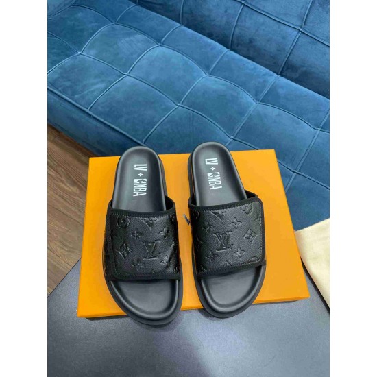 Louis Vuitton Slipper