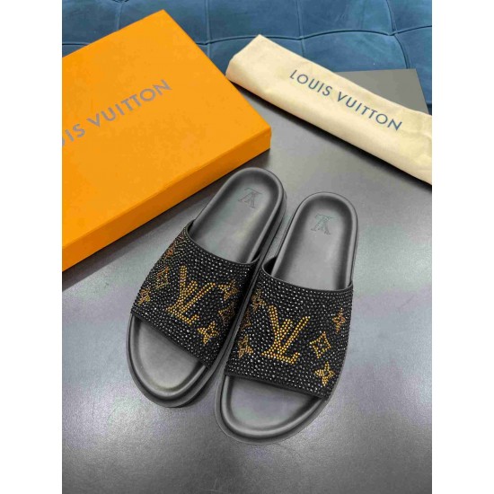 Louis Vuitton Slipper