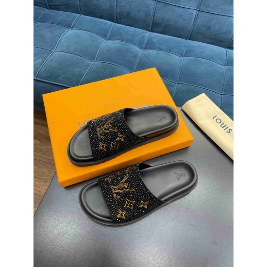 Louis Vuitton Slipper