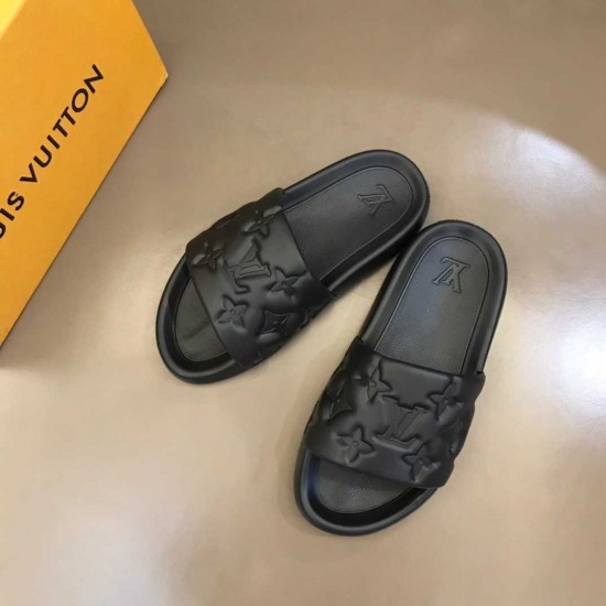 Louis Vuitton Slipper