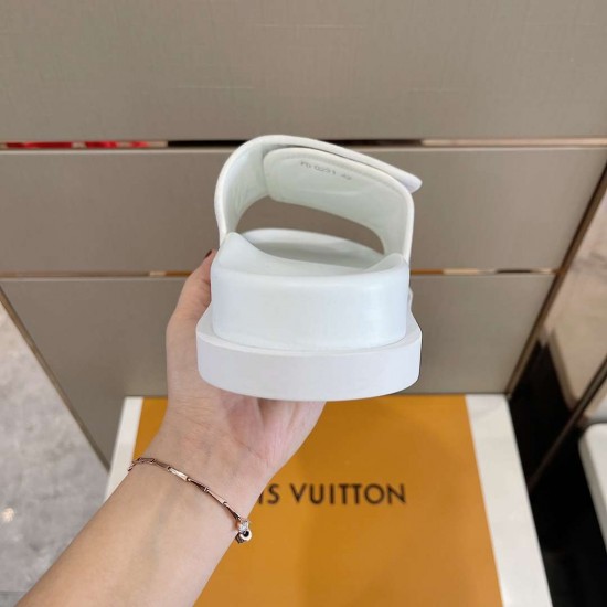 Louis Vuitton Slipper