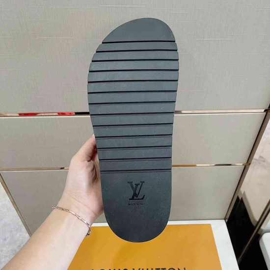 Louis Vuitton Slipper