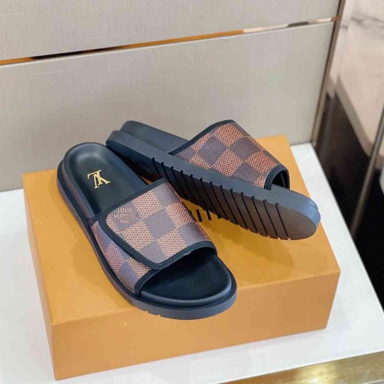 Louis Vuitton Slipper