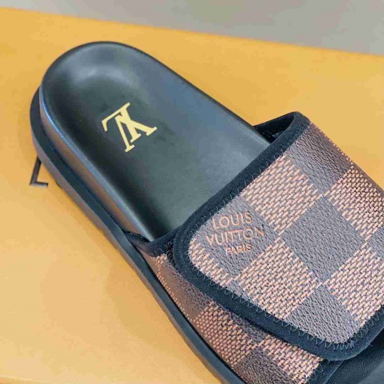 Louis Vuitton Slipper