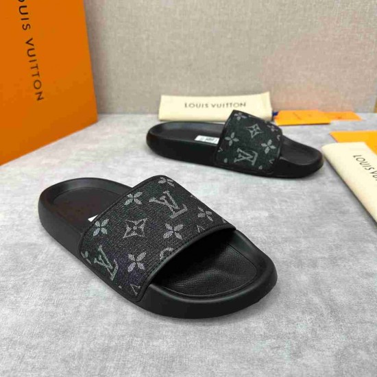 Louis Vuitton Slipper