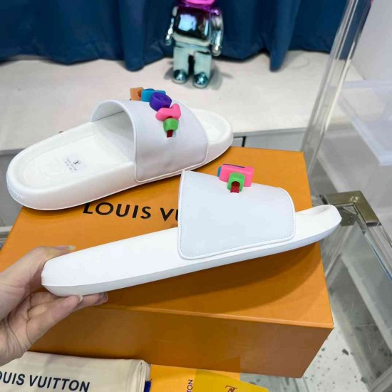 Louis Vuitton Slipper