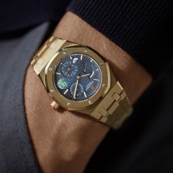 AUDEMARS PIGUET Royal Oak AU0040