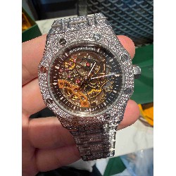 AUDEMARS    PIGUET Royal Oak  AU0101