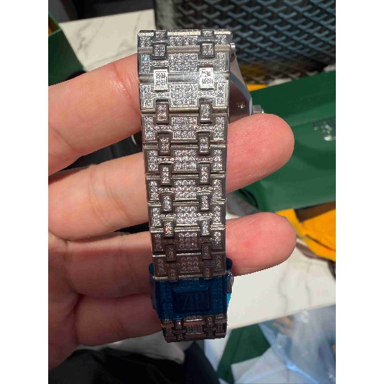 AUDEMARS    PIGUET Royal Oak  AU0101