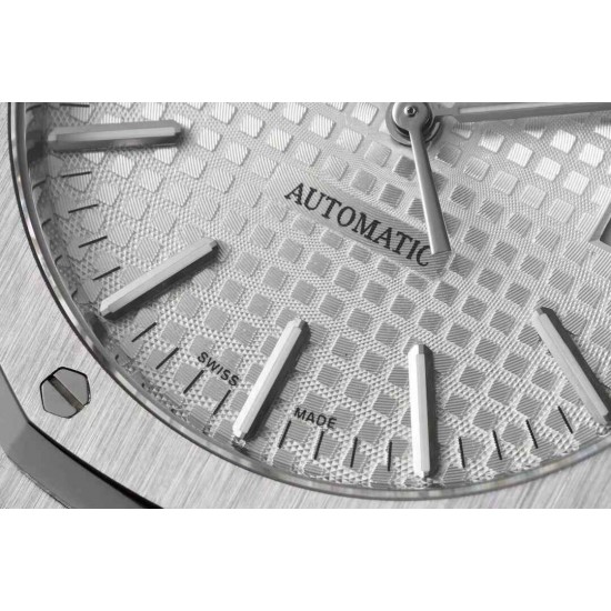 AUDEMARS  PIGUET Royal  Oak 41mm  AU0117