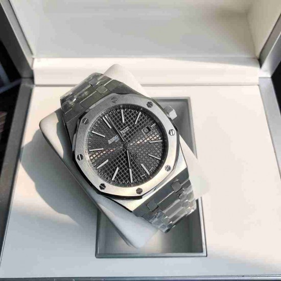 AUDEMARS  PIGUET Royal Oak 41mm AU0135