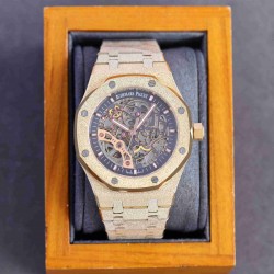 AUDEMARS  PIGUET Royal Oak  AU0230