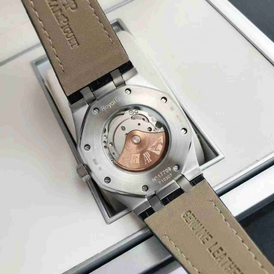 AUDEMARS  PIGUET Royal  Oak 41mm  AU0263