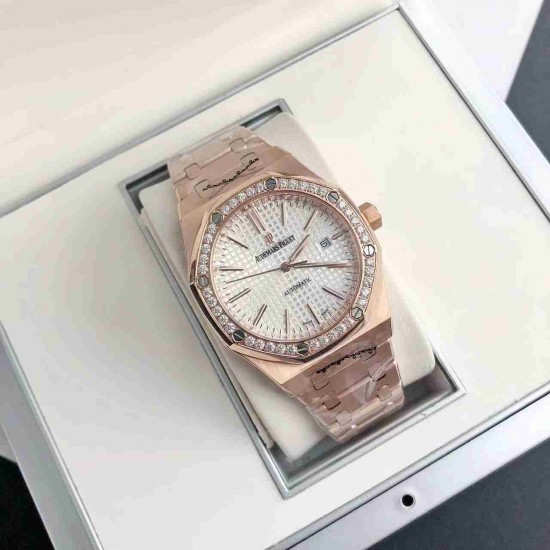 AUDEMARS  PIGUET Royal  Oak 41mm  AU0273