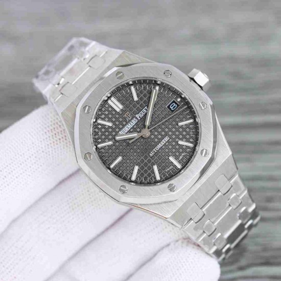 AUDEMARS  PIGUET Royal  Oak 37mm  AU0307